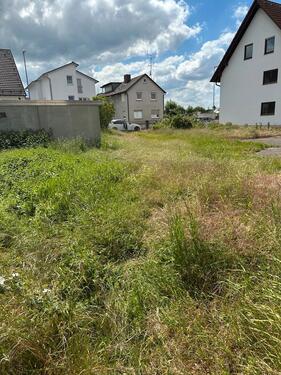 Foto - Stellplatz Fläche für Autohändler