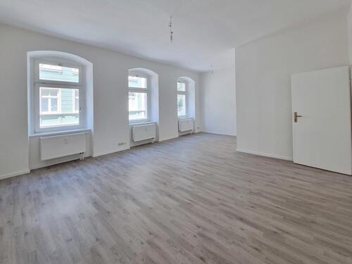 Foto - 2 Zimmer mit großem Wohnbereich im Herzen Löbaus!
