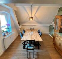 5-Zimmer DG-Wohnung mit EBK & Top-Lage in Hünfeld (1min. vom Bhf)