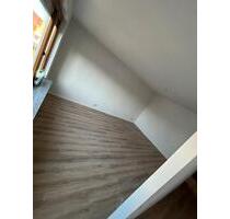 Wochnung Zu Vermieten - 1.290,00 EUR Kaltmiete, in Salach (PLZ: 73084)