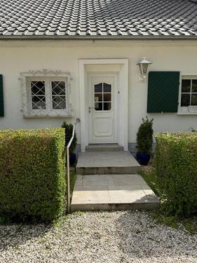 Foto - Haus in geschlossenem Grundstück