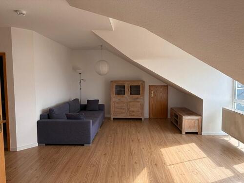 Foto - 1 Zimmer Dachgeschoßwohnung zur Miete in Würzburg