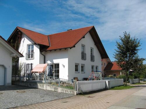 Foto - 10 Zimmer Doppelhaushälfte in Mariaposching