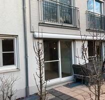 In Erding-Zentrumsnah-2,5 Zimmer EG Wohnung