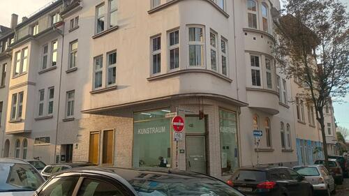 Foto - Mehrfamilienhaus mit 10 Wohnungen und Geschäftsraum