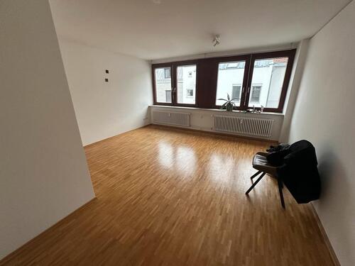 Foto - Nachmieter ab Februar - 1.020,00&nbsp;EUR Kaltmiete, ca.&nbsp; 44,00&nbsp;m&sup2;