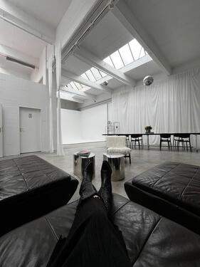 Foto - Tageslicht Fotostudio - 95,00 EUR Kaltmiete,