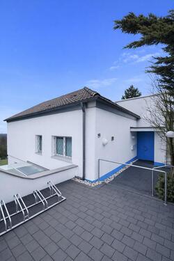 Foto - 10 Zimmer Mehrfamilienhaus, Wohnhaus in Würzburg