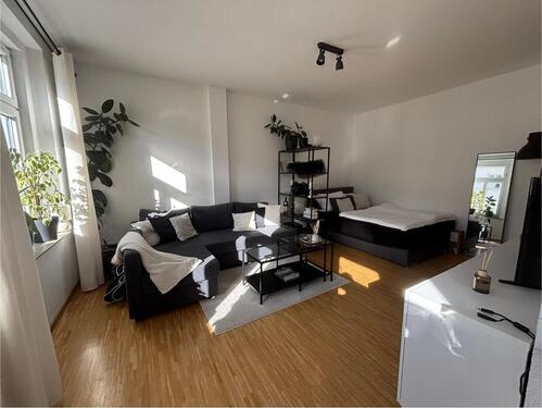 Foto - ANFRAGESTOP ! Helle 1-Zimmer-Wohnung (30 qm) mit Einbauküche