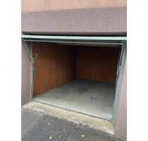 Garage in Bornheim-Zentrum zu vermieten!