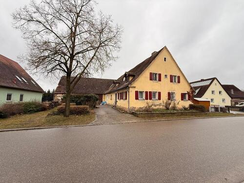 Foto - Einfamilienwohnhaus (sanierungsbedürftig)