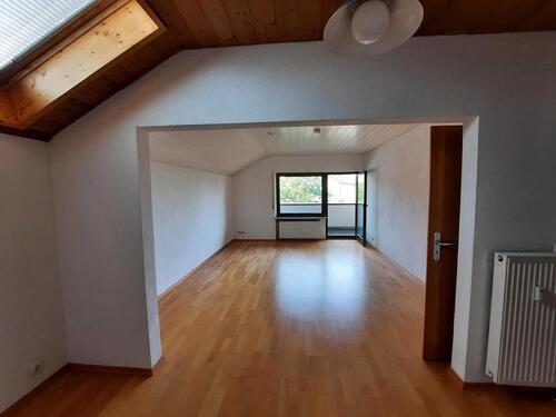 Foto - 3 Zimmer DG-Wohnung ohne Makler