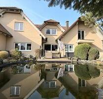 Zweifamilienhaus mit großem Grundstück - Pyrbaum