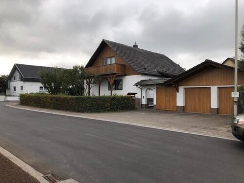 Foto - Freistehendes Zweifamilienhaus in Schwanau