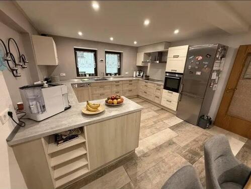 Foto - 6 Zimmer Etagenwohnung zur Miete in Mackenbach