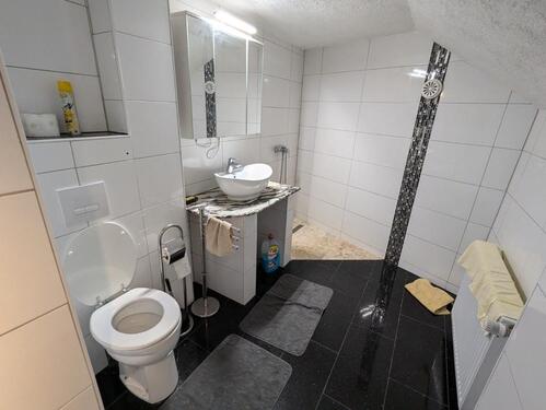 Foto - 7 Zimmer Etagenwohnung in Eschershausen