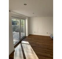 2 ZIMMER-WOHNUNG-kernsaniert, mit Balkon und Stellplatz - Erlenbach