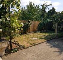 ** PROVISIONSFREIE 3 ZKB Wohnung mit Gartenanteil ruhige Lage - Ingolstadt Nordost
