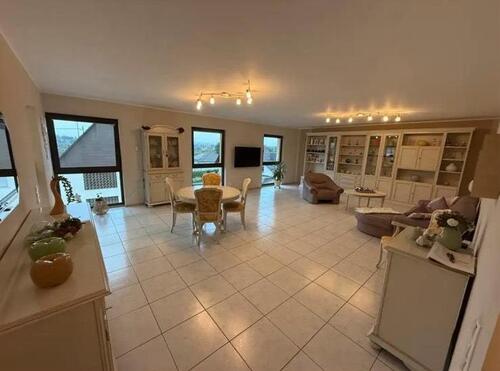 Foto - Wohnung in Ramstein-Miesenbach - 1.587,00&nbsp;EUR Kaltmiete, ca.&nbsp; 143,00&nbsp;m&sup2;