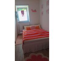 3 Zimmer Wohnung - 900,00&nbsp;EUR Kaltmiete, ca.&nbsp; 70,00&nbsp;m&sup2; in Windischeschenbach (PLZ: 92670)