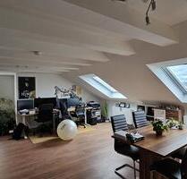 Charmante 2-Zimmer Dachgeschosswohnung in Würzburg-Zellerau