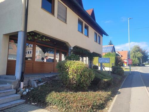 Foto - Helle 1,5 Zimmer-Erdgeschosswohnung mit Südterrasse