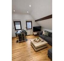 Möblierte Dachgeschosswohnung zentral in Marktheidenfeld