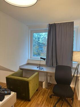 Foto - 1 Zimmer Dachgeschoßwohnung zur Miete in Essen