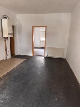 Foto - Frisch renovierte 1,5 Zimmer Wohnung nahe BASF