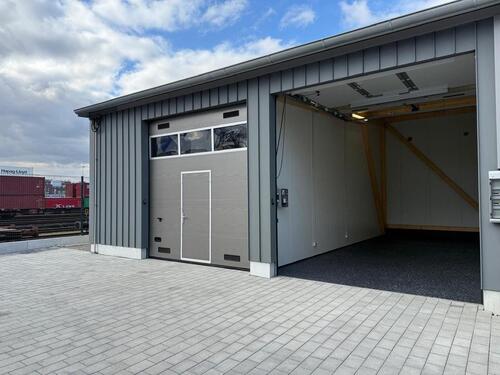 Foto - XL Plus Lager Halle – Ab sofort Erstbezug Garagenpark Mannheim