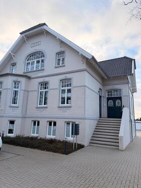 Foto - Wunderschöne kernsanierte 3-ZKBB Altbauwohnung in Rastede