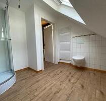 Dachgeschosswohnung 40qm Altbau im Zentrum von Berleburg - Bad Berleburg