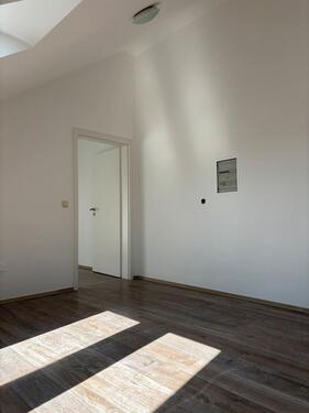 Foto - 1.5 Zimmer Dachgeschoßwohnung zum Kaufen in Nittendorf