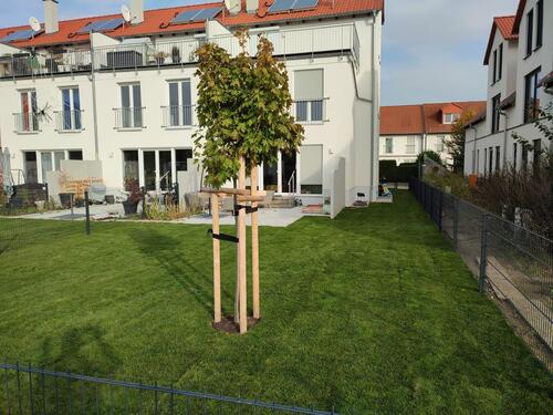 Foto - Reihenendhaus 180m²+60 qm² Keller+Garten+Solar+Kamin+FBH+Stellplätze