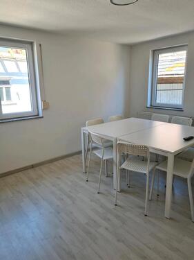 Foto - 8 Zimmer Einfamilienhaus zur Miete in Wölfersheim