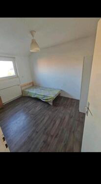 Foto - WG Zimmer in Kelsterbach - 550,00&nbsp;EUR Kaltmiete, ca.&nbsp; 15,00&nbsp;m&sup2;