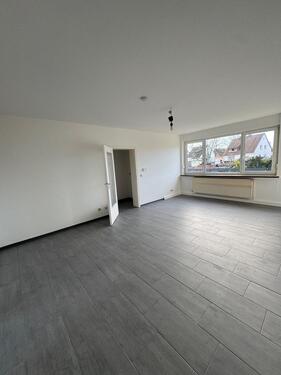 Foto - 3-Zi EG Wohnung inkl. Balkon u. kl. Garten ab sofort zu vermieten