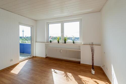 Foto - ** WOHNEN MIT WEITBLICK ** 3-Zimmerwohnung m. Blk