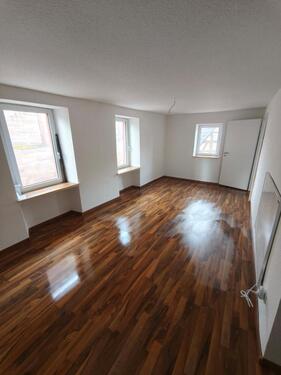 Foto - Erstbezug:Schöne 2-Zimmer-Wohnung in HarxheimZellertal