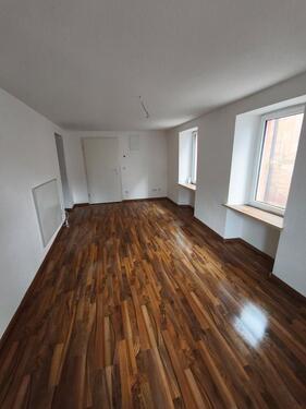 Foto - 2 Zimmer Hochparterre zur Miete in Albisheim (Pfrimm)