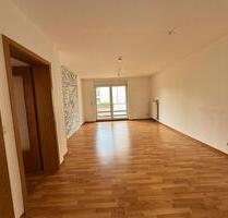 Wohnung zum vermieten - 950,00&nbsp;EUR Kaltmiete, ca.&nbsp; 74,00&nbsp;m&sup2; in Baunatal (PLZ: 34225)