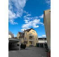 NEU: Charmante 3 Zimmer Altbauwohnung in der Landshuter Altstadt