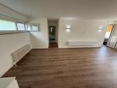 Foto - Moderne und großzügige 3,5-Zimmer-Wohnung mit Balkon in Altbach