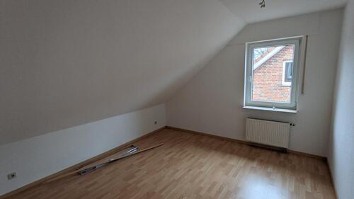 Foto - 3 Zimmer Dachgeschoßwohnung zur Miete in Schloß Holte-Stukenbrock