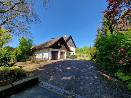 Foto - Einfamilienhaus in Borken (Hessen)