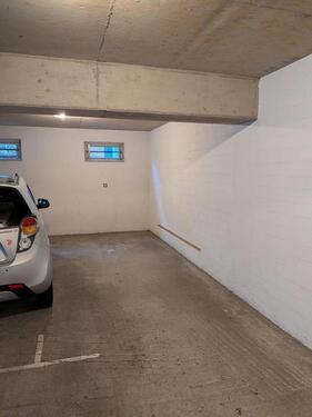 Foto - 2 Tiefgaragenstellplätze - 50,00&nbsp;EUR Miete,