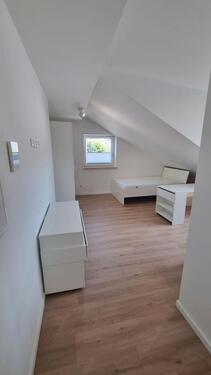 Foto - 1 Zimmer Dachgeschoßwohnung zur Miete in Deggendorf