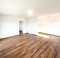 Renoviert & bezugsfrei – moderne 2-Zimmer-Wohnung am Waldrand - Rümmingen