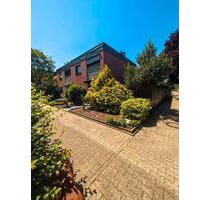 Ruhige DHH mit Garage, Garten, Balkon & Terrasse - Mönchengladbach Nord