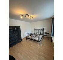 Möblierte 1-Zimmerwohnung am Bhf Oberursel mit Balkon - Oberursel (Taunus)